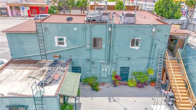 5221 E Beverly Boulevard, Los Angeles, CA 90022