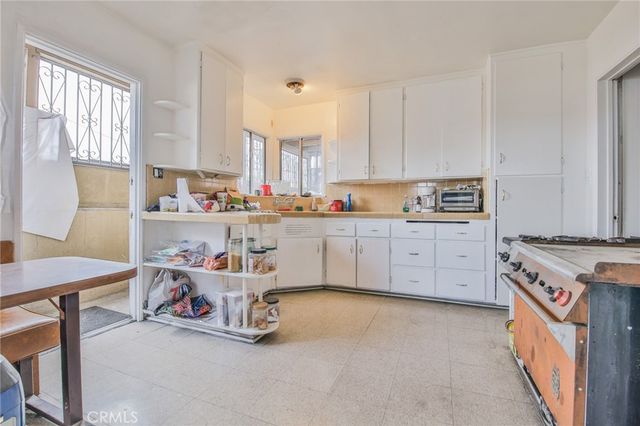 5221 E Beverly Boulevard, Los Angeles, CA 90022