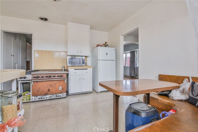 5221 E Beverly Boulevard, Los Angeles, CA 90022