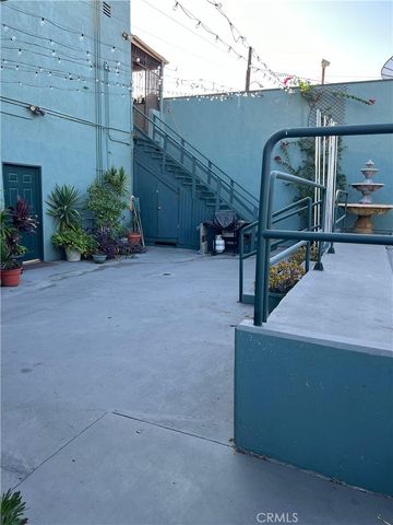 5221 E Beverly Boulevard, Los Angeles, CA 90022