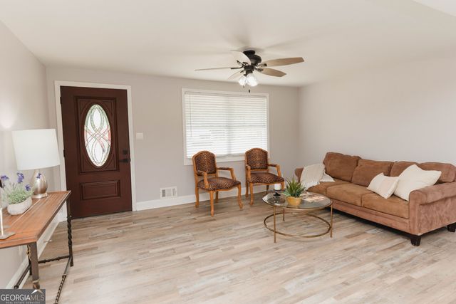 6914 N Baggett Road, Douglasville, GA 30134