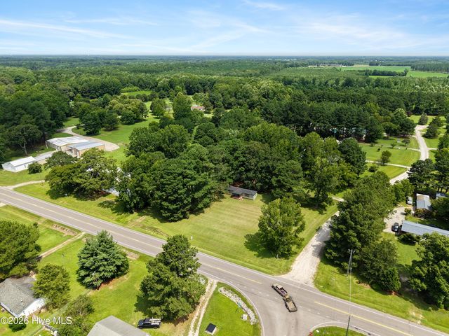 10248 N Nc 43 N, Rocky Mount, NC 27801