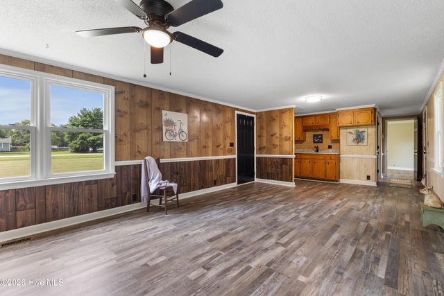 10248 N Nc 43 N, Rocky Mount, NC 27801