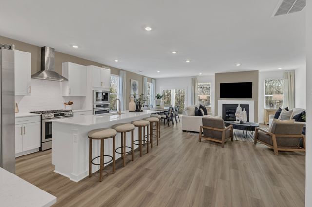 537 Sugarberry Court, Clarksville, TN 37043