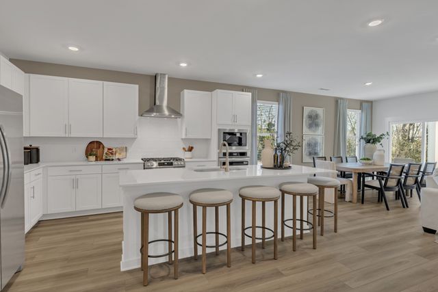 537 Sugarberry Court, Clarksville, TN 37043