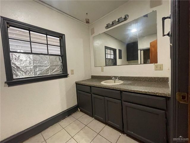 1119 Calle Naranja, Alamo, TX 78516