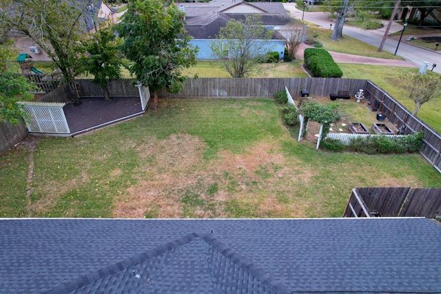 3010 Broadmoor Drive, Sugar Land, TX 77478