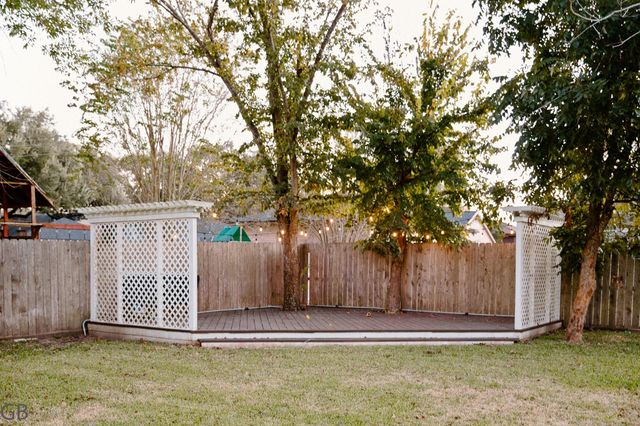 3010 Broadmoor Drive, Sugar Land, TX 77478