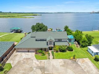 3840 Bluff Lane, Lake Charles, LA 70605