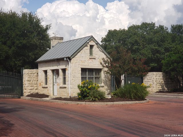 18606 Crosstimber, San Antonio, TX 78258