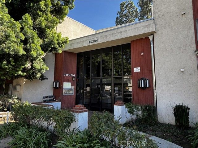 20234 Cantara Street 136, Winnetka (los Angeles), CA 91306