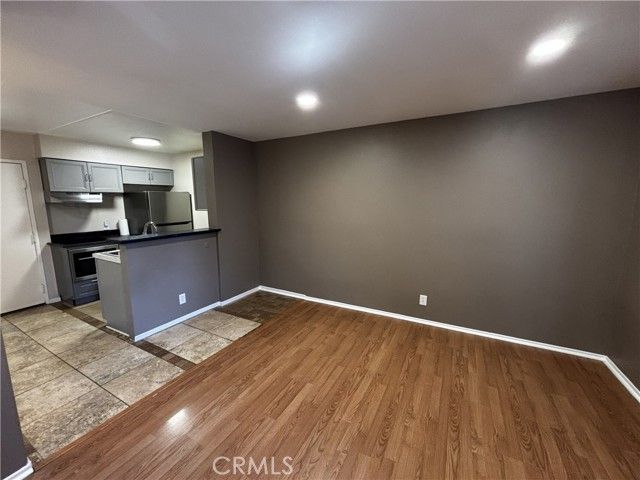 20234 Cantara Street 136, Winnetka (los Angeles), CA 91306