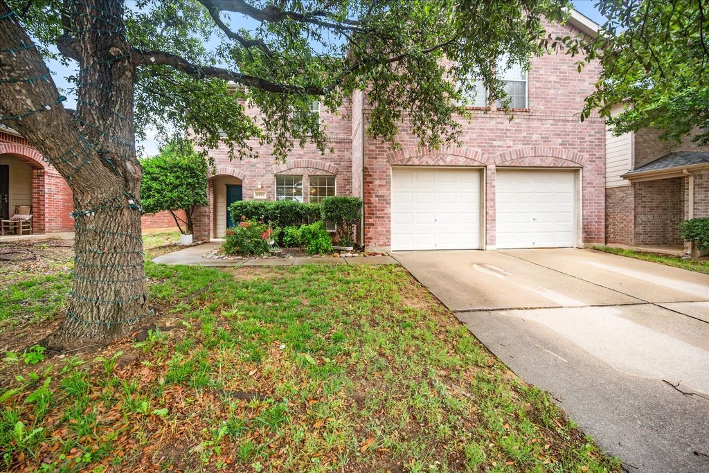 3701 Lazy River Ranch Road, Fort Worth, TX 76262