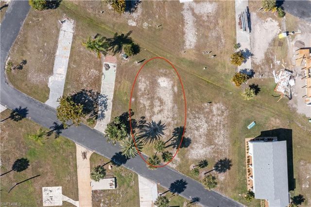 13660 Warbler DR, Fort Myers, FL 33908