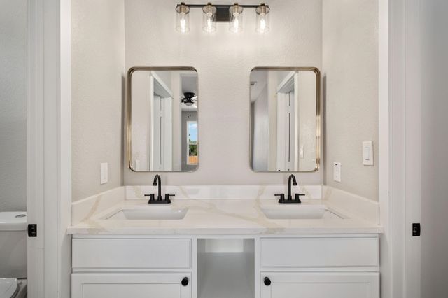 110 Brooks Drive, Terrell, TX 75160