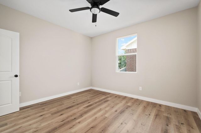 110 Brooks Drive, Terrell, TX 75160