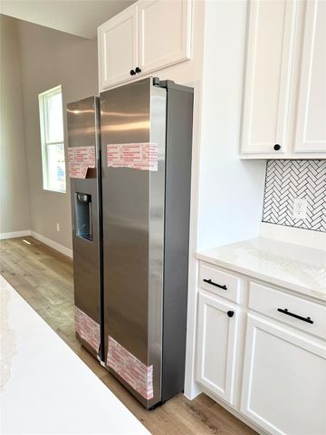 110 Brooks Drive, Terrell, TX 75160