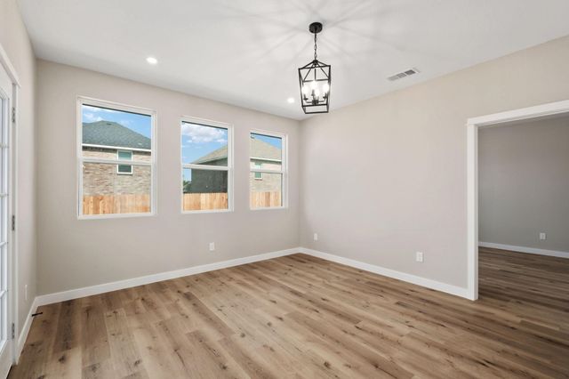 110 Brooks Drive, Terrell, TX 75160