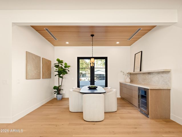 2901 E PIERSON Street, Phoenix, AZ 85016