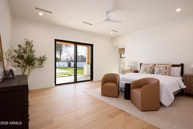 2901 E PIERSON Street, Phoenix, AZ 85016