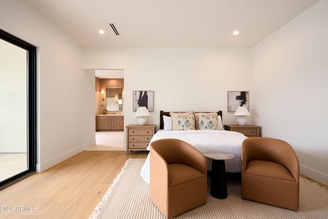 2901 E PIERSON Street, Phoenix, AZ 85016