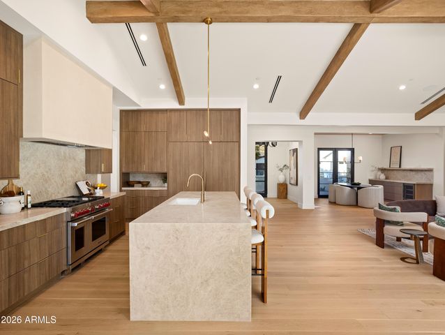 2901 E PIERSON Street, Phoenix, AZ 85016