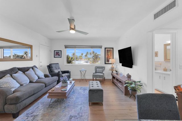 406 S Cypress Road 330, Pompano Beach, FL 33060