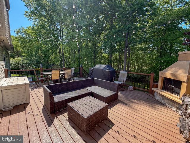13 WHIRLAWAY DR, Bear, DE 19701