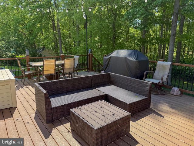 13 WHIRLAWAY DR, Bear, DE 19701