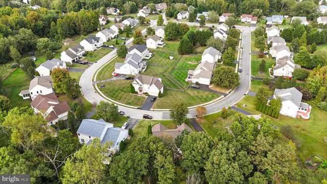 13 WHIRLAWAY DR, Bear, DE 19701