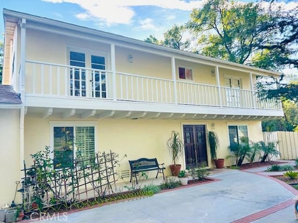 8721 Farralone, West Hills (los Angeles), CA 91304