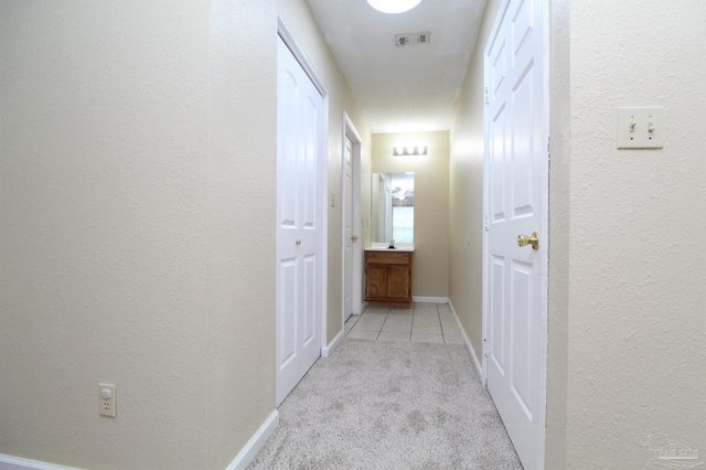 601 N 61st Ave D, Pensacola, FL 32506