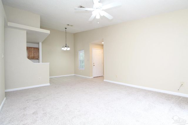 601 N 61st Ave D, Pensacola, FL 32506