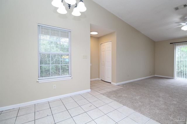 601 N 61st Ave D, Pensacola, FL 32506