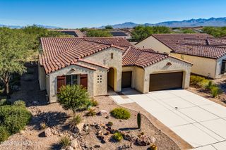 2259 E Madera Plateau Drive, Green Valley, AZ 85614