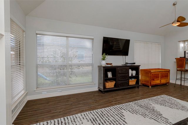 416 Hillside Drive, Aledo, TX 76008