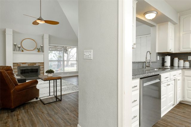 416 Hillside Drive, Aledo, TX 76008