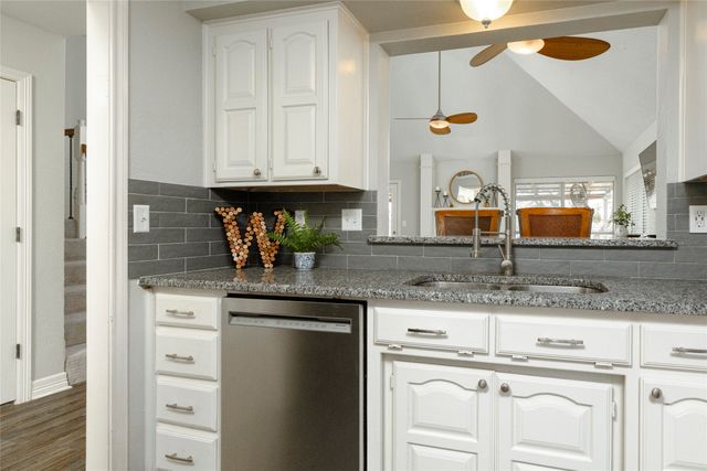 416 Hillside Drive, Aledo, TX 76008