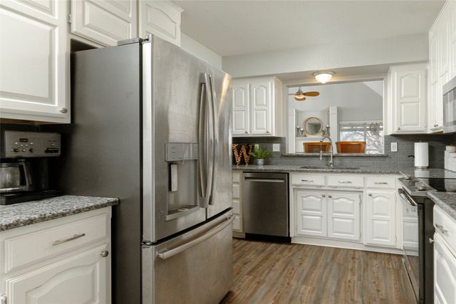 416 Hillside Drive, Aledo, TX 76008