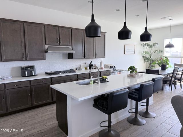6035 S ADELLE Avenue, Mesa, AZ 85212