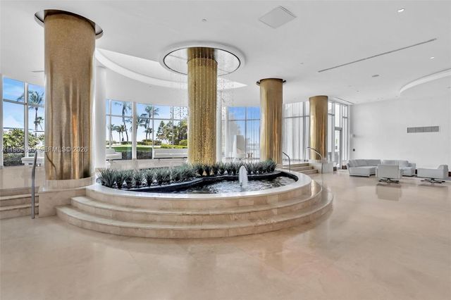 5161 Collins Ave 1017, Miami Beach, FL 33140