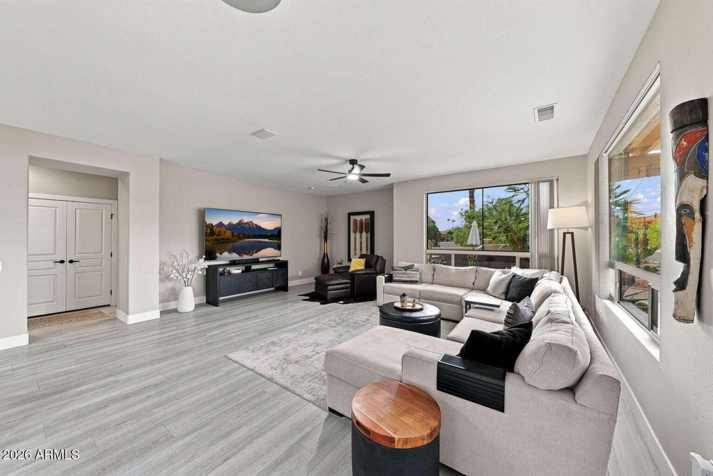 17514 N HORSESHOE Drive, Surprise, AZ 85374 — photo 5