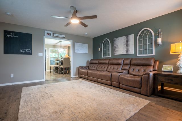 228 Falmouth Drive, Georgetown, KY 40324