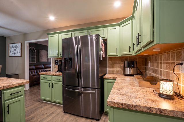 228 Falmouth Drive, Georgetown, KY 40324