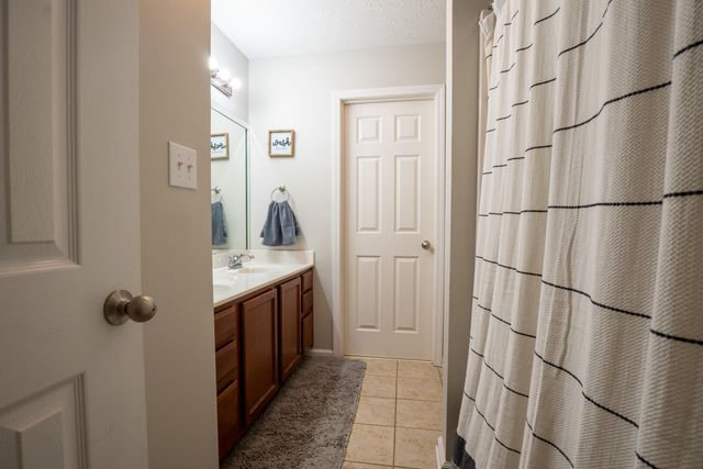228 Falmouth Drive, Georgetown, KY 40324