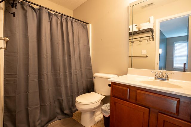 228 Falmouth Drive, Georgetown, KY 40324