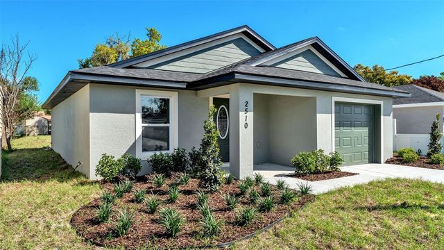 2510 WEBER STREET, Lakeland, FL 33801