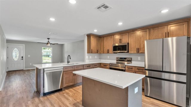 2510 WEBER STREET, Lakeland, FL 33801