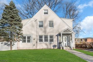 132 W 4Th Ave, Roselle Boro, NJ 07203