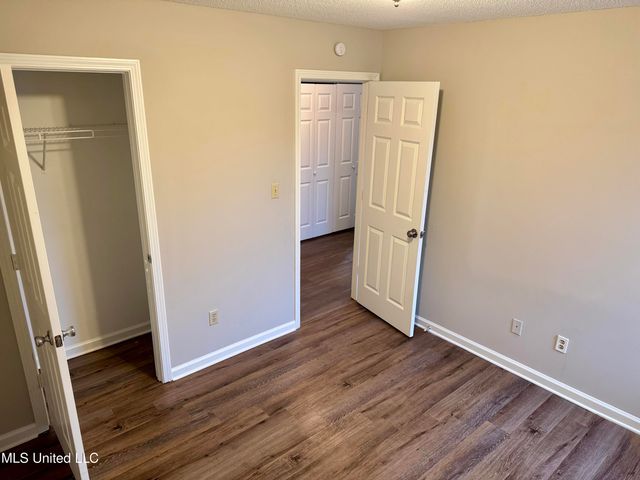 2928 Churchwell Drive, Horn Lake, MS 38637